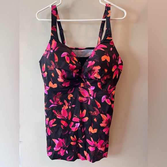 Swimsuits For All Bra Sized Sweetheart Underwire Tankini top - Picture 4 of 6